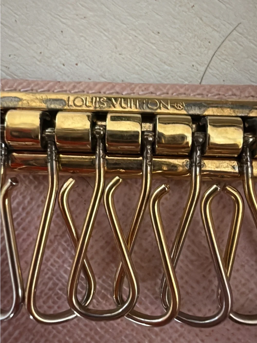 Louis Vuitton 6 ring key holder Damier Ebene Rose Ballerine pink